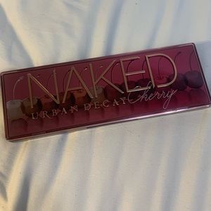 Urban Decay Naked Cherry Eyeshadow Palette